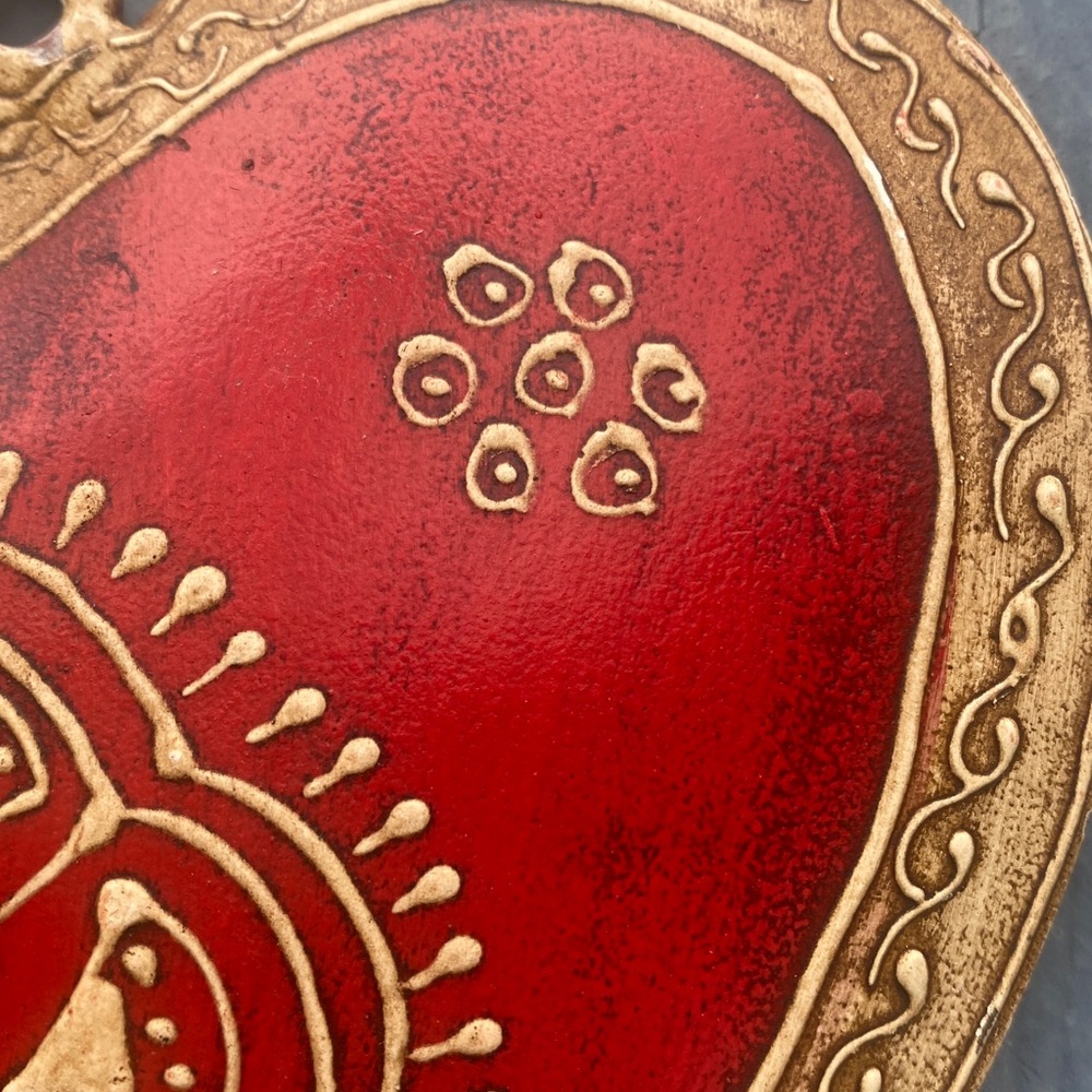 Decorative Metal Red Heart Wall Art Valentines đź’Ś - Picture 5 of 5